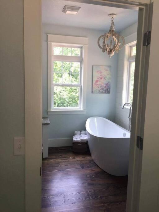 Primrose Cottage - Private Lake, Hot Tub, Atv Trails Mena Exterior foto
